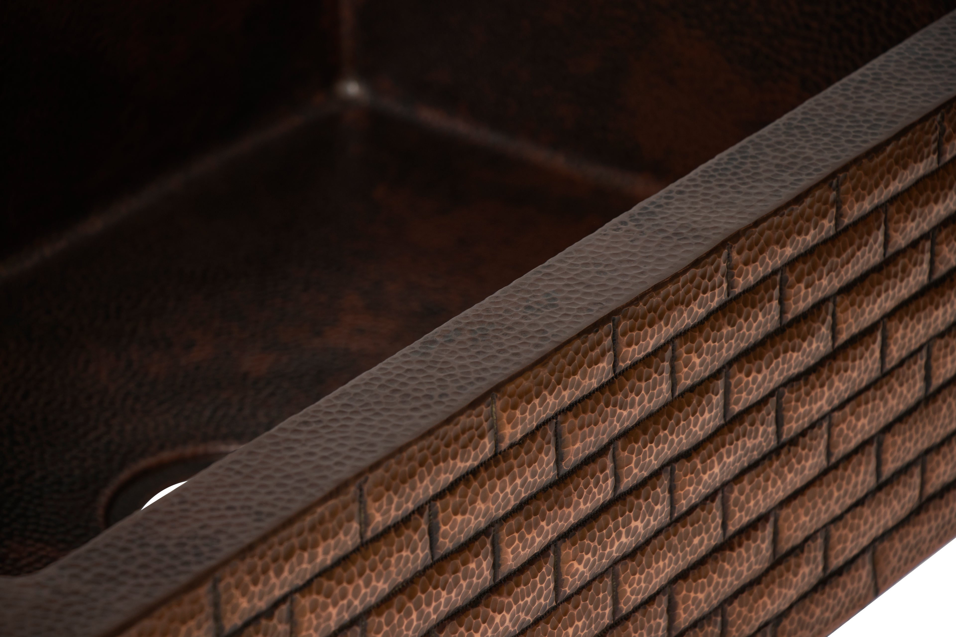 33" Farmhouse Single Well Bricks Design Straight Apron Hammered Copper Kitchen Sink